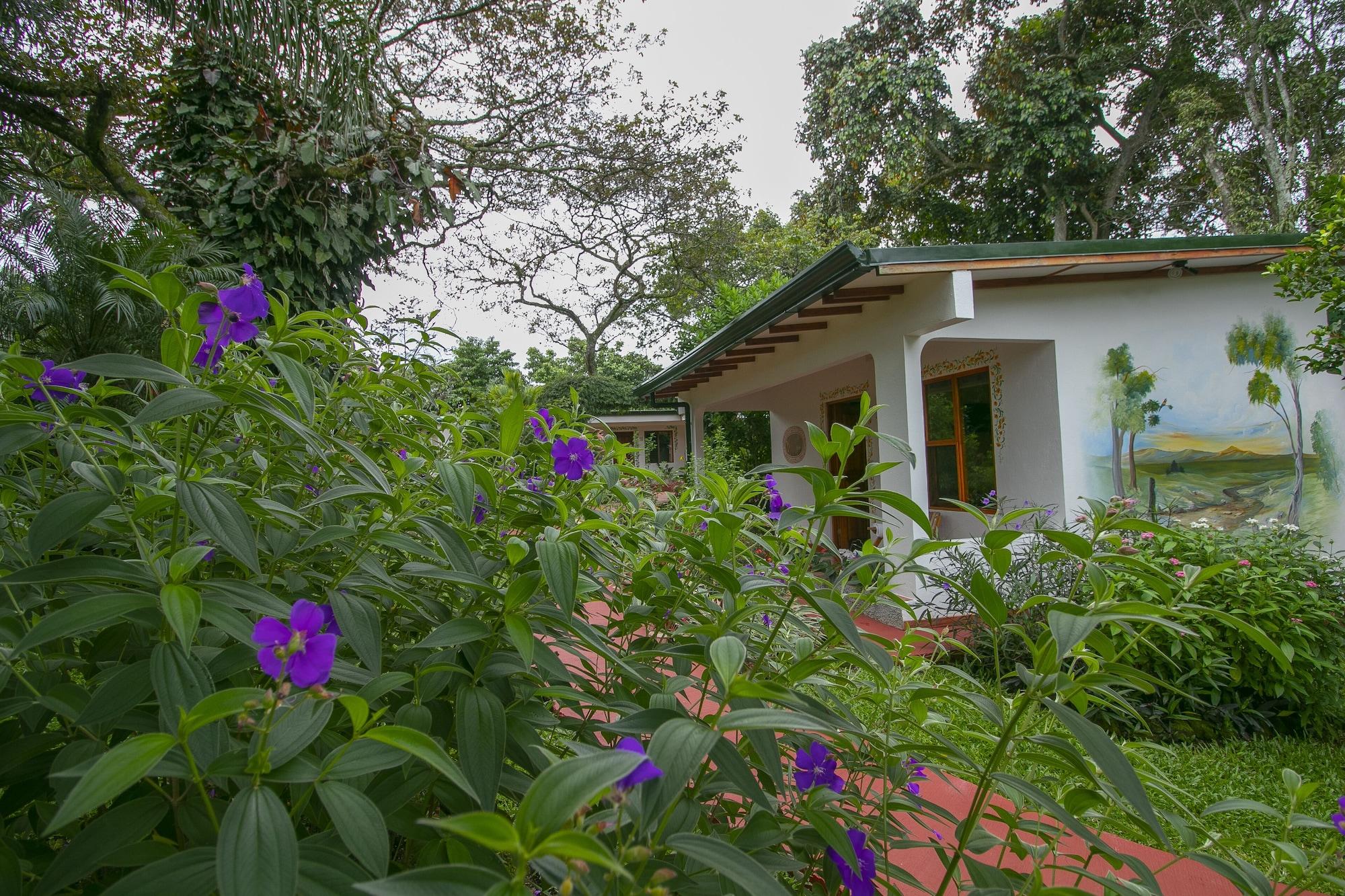 Hotel La Rosa De America Alajuela Luaran gambar